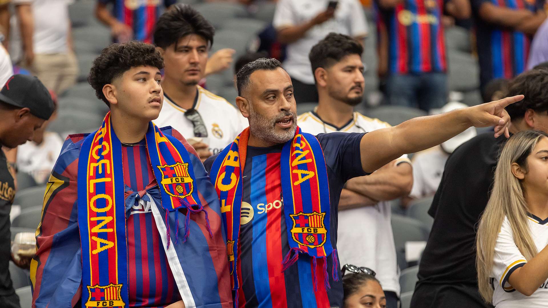 新星崛起！姆巴佩离队，巴黎力捧埃梅里为球队新门面