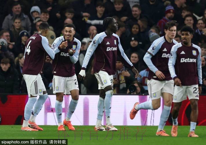 11连胜创历史!维拉2-1逆转切尔西 奇兵双响+绝杀 11连胜创历史!维拉2-1逆转切尔西 奇兵双响+绝杀